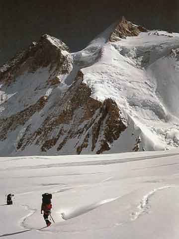 
On Foot Towards Gasherbrum II - 3x8000 Mein grosses Himalaja-Jahr: Kangchendzoonga, Gasherbrum II, Broad Peak, Cho Oyu book 
